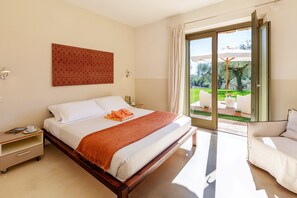 6 chambres, fer et planche Ă repasser, Wi-Fi, draps fournis