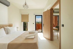 9 chambres, fer et planche à repasser, lit parapluie, Wi-Fi gratuit