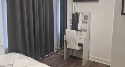 Desto mansion Lodge in Liverpool