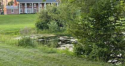 250 Acres of Refined Serenity for Bespoke Events & Gatherings