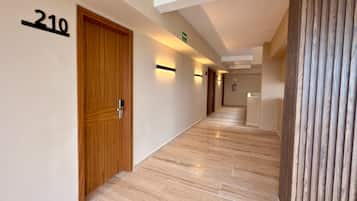 50-inch Smart TV with digital channels, Netflix, streaming services