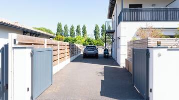 Enceinte de lâhĂ©bergement