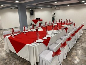 Εγκαταστάσεις συνεδριάσεων