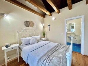 3 Schlafzimmer, Bügeleisen/Bügelbrett, WLAN, Bettwäsche