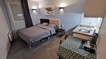 Deluxe Studio, City View | Soundproofing, free WiFi