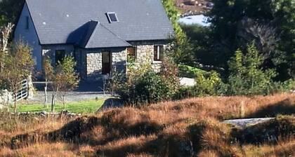 Amazing Connemara Cottage
A haven of peace and tranquillity.