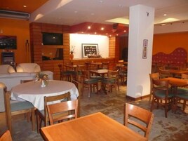 用餐