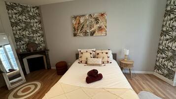8 bedrooms, iron/ironing board