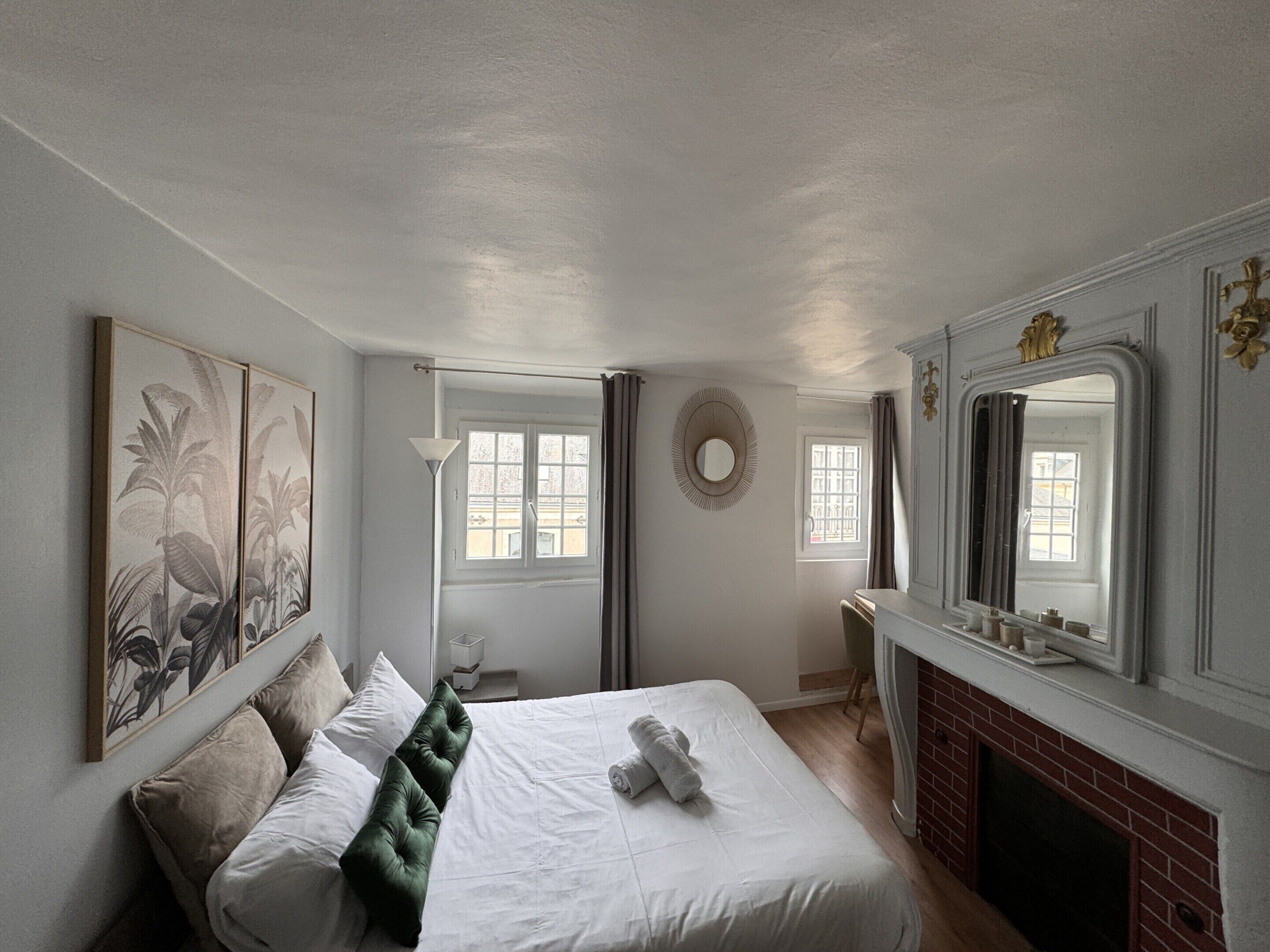 Villa | 8 bedrooms, iron/ironing board