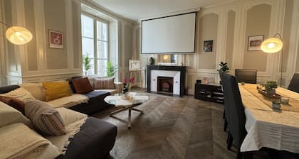 Villa in Le Mans Near Plantagenet City