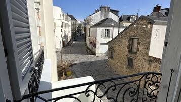 Vila | Balkon