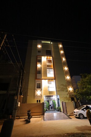 Front of property - Jay and Jas Hotel (Tirupati)