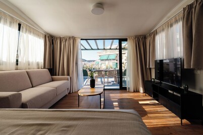 The Verve by Zoia Living