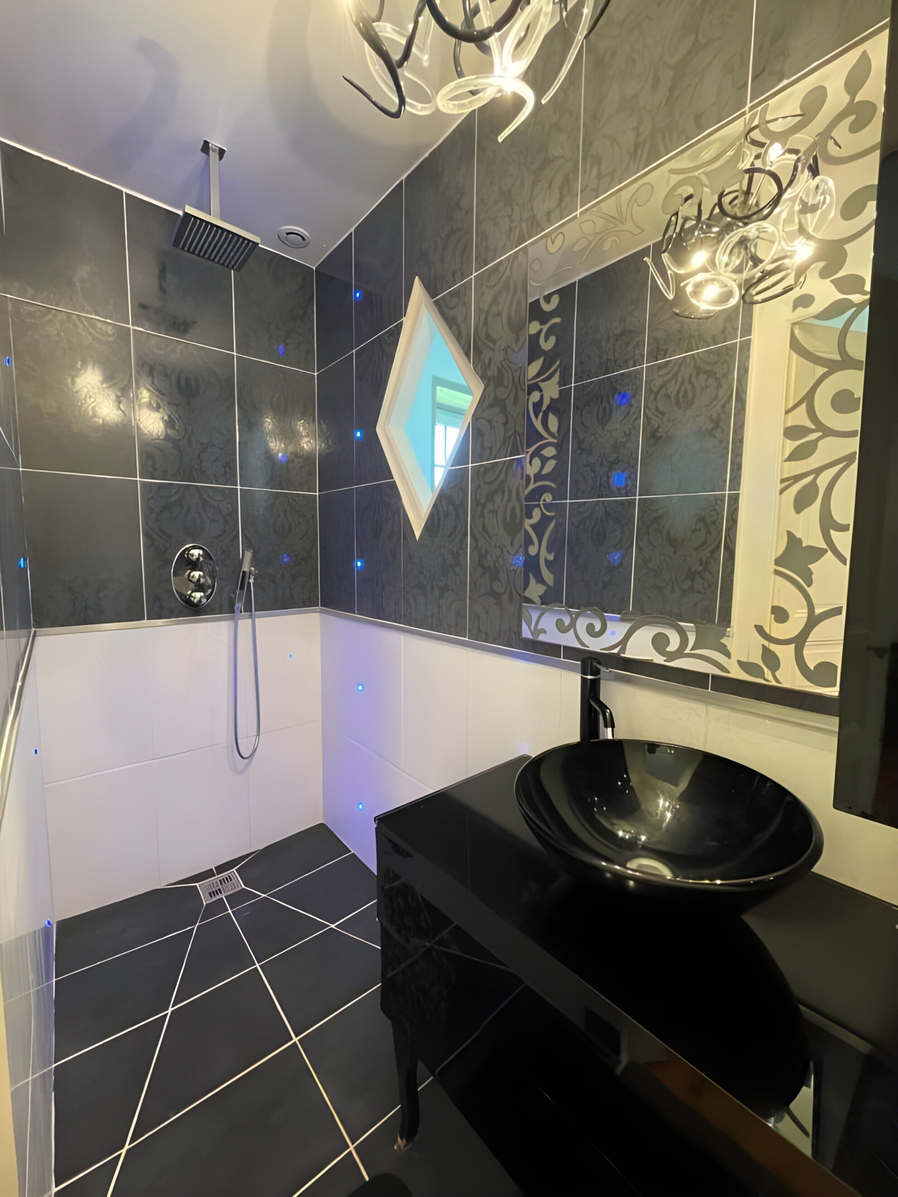 Rumah | Kamar mandi | Bathtub dan pengering rambut