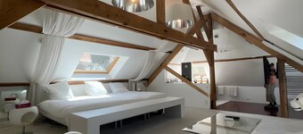 Estate in Saint-pavace Near Le Mans Circuit