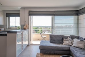 Apartment | Living room - Apartment Near De Panne Beach (Nieuwpoort)