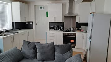 Microwave, oven