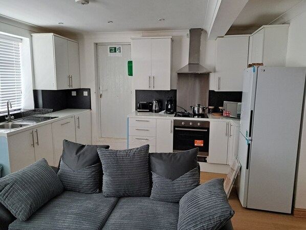 Microwave, oven