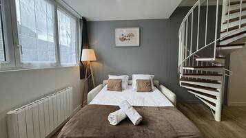 Apartment | 1 bedroom, iron/ironing board