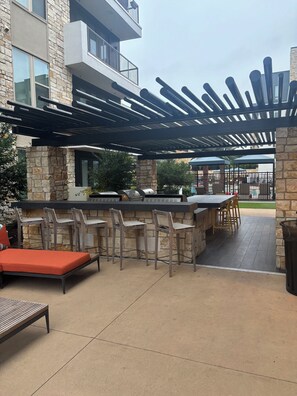 Restauration extérieure