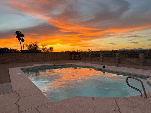 Spacious 4-bedroom house, horse property in charming Wickenburg, AZ