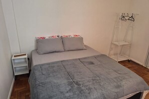 1 Schlafzimmer, Bügeleisen/Bügelbrett, WLAN, Bettwäsche