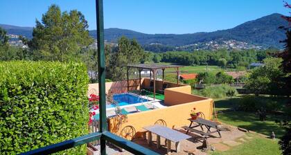 Rural Complex 'Shakti Rio Mino' with Lake Views, Private Pool and Wi-Fi