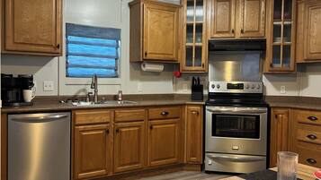 Microwave, oven, stovetop, dishwasher