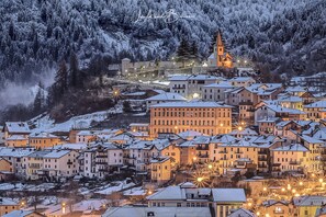 Aerial view - 'Room with Sauna 1' with Mountain View and Wi-Fi (Castello Tesino)