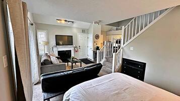 Standardlejlighed - 2 soveværelser - balkon - bjergudsigt | Strygejern/strygebræt, gratis Wi-Fi, sengetøj