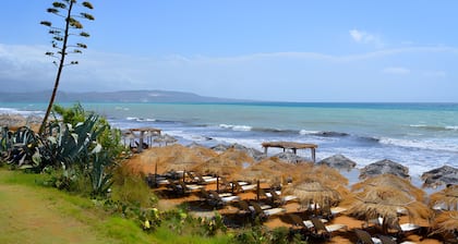 Finca 'Avra' mit privater Terrasse, Wi-Fi und Klimaanlage