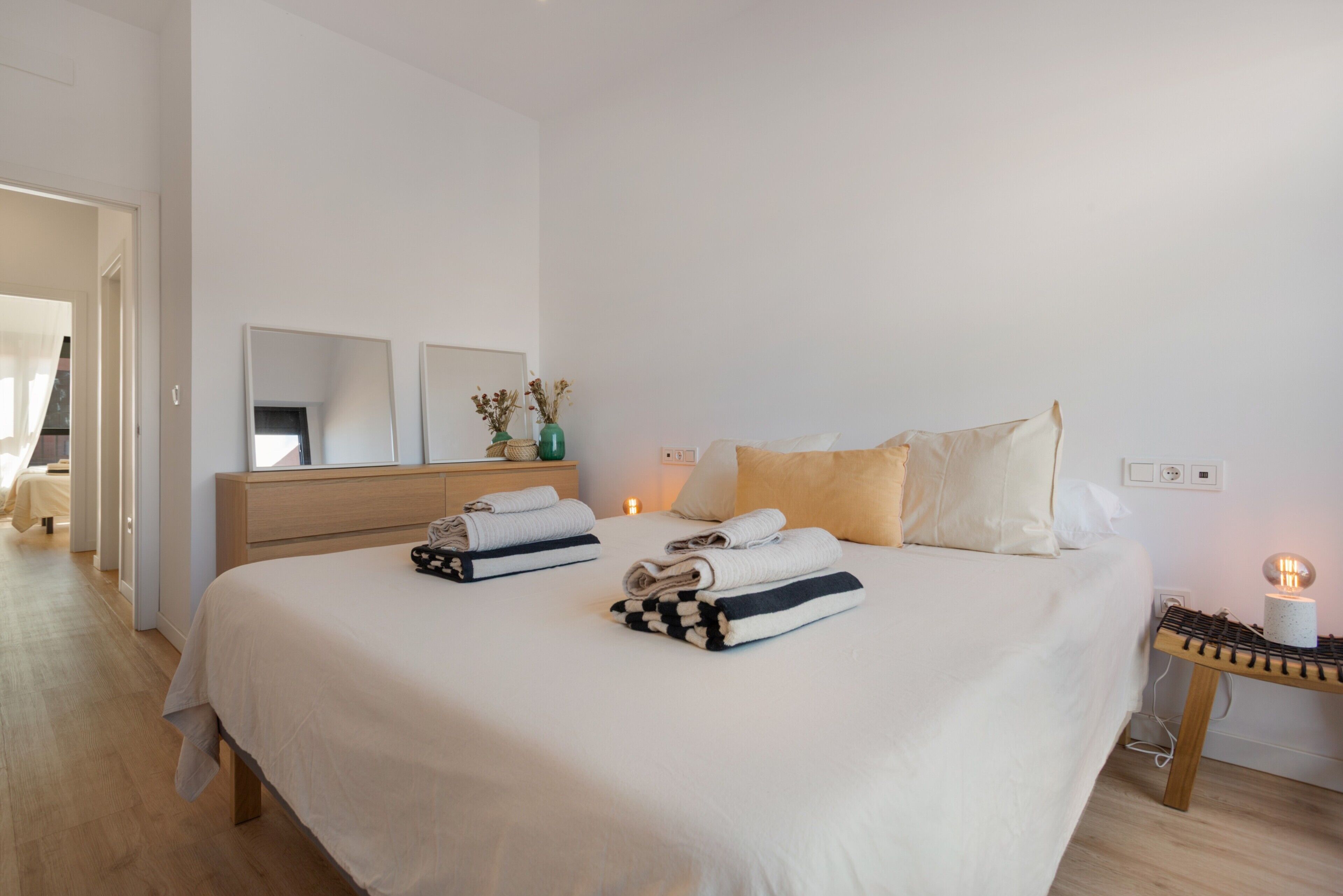 2 quartos, Wi-Fi de cortesia, roupa de cama