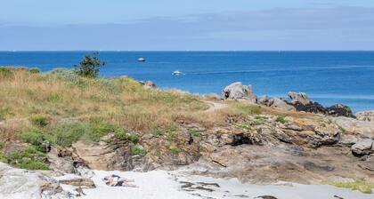 Maison de vacances 'Ty Porz Mouzic' avec vue sur la mer, jardin privé et Wi-Fi