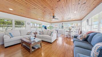 TV connectée, baby-foot