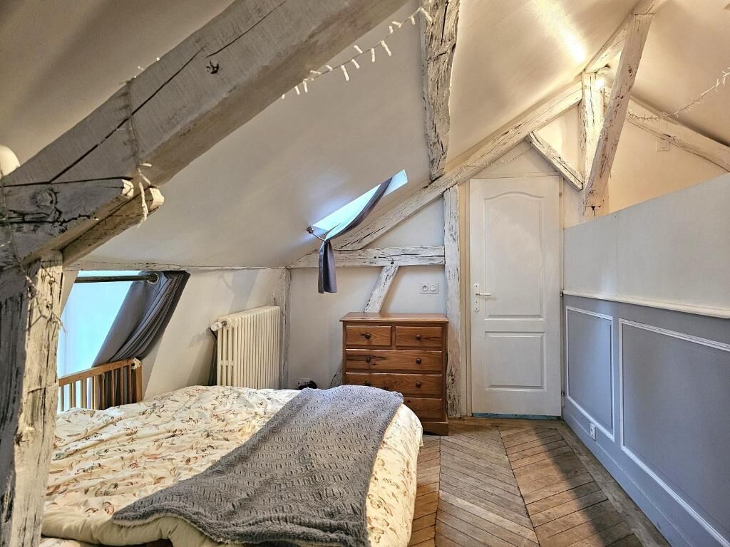 4 bedrooms, free WiFi, bed sheets