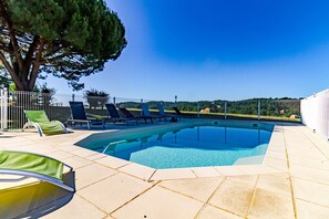 Pool - Clémentine Room – Romance and Comfort – Shared Pool (Proissans)