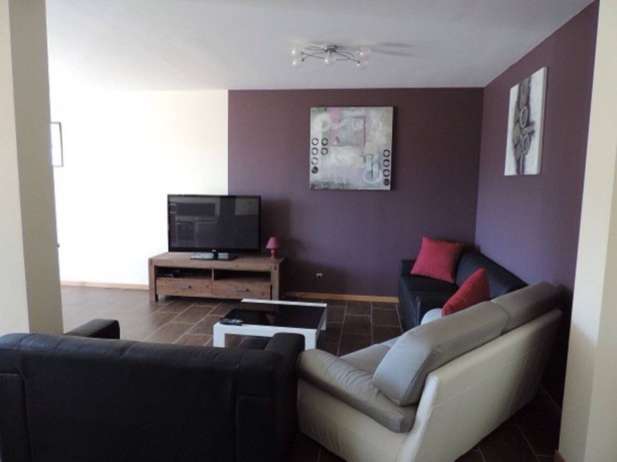 TV, fireplace, DVD player, stereo