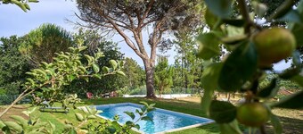 Maison de campagne 'Sky House By Everkind' avec vue sur la montagne, Wi-Fi et climatisation