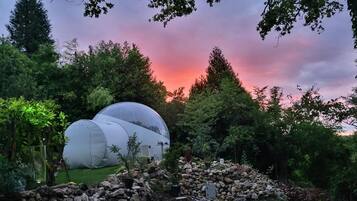 Enceinte de lâhĂ©bergement