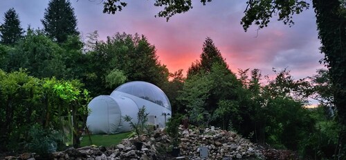 Glamping 'Les Bulles Du Coq De Champagne' avec vue sur la montagne, terrasse privée et Wi-Fi
