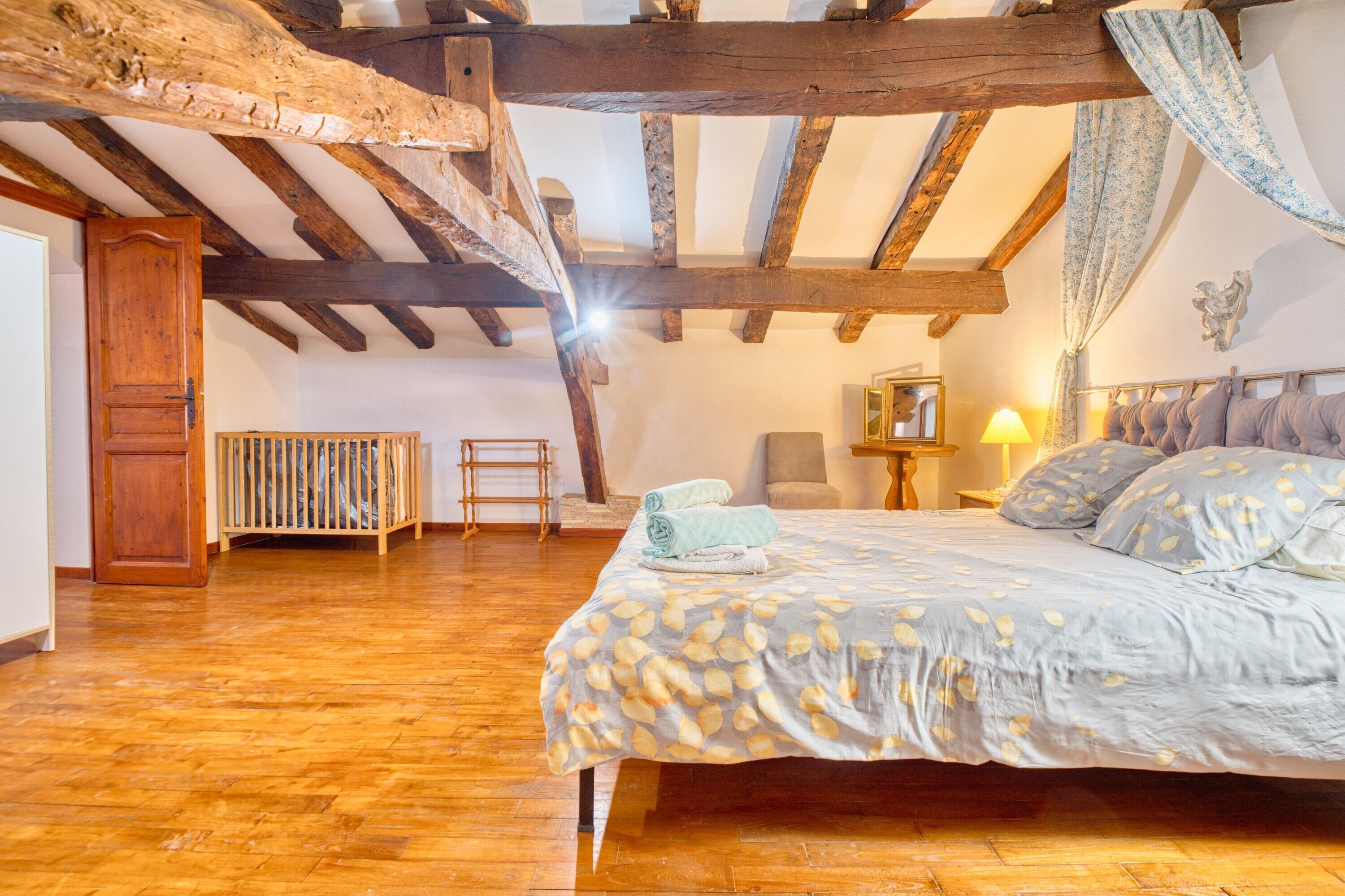 3 sovrum, strykjärn/strykbräda, gratis wi-fi och sängkläder