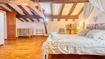 3 sovrum, strykjärn/strykbräda, gratis wi-fi och sängkläder