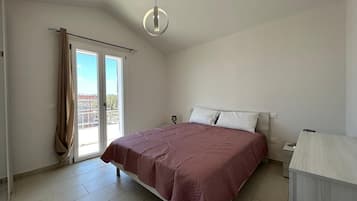 2 Schlafzimmer, Bügeleisen/Bügelbrett, Bettwäsche