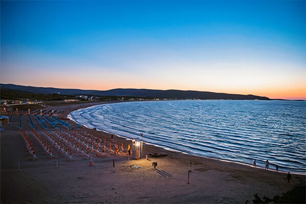Una playa cerca