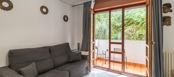 Apartment 'La Ribera' with Mountain Views, Shared Pool and Wi-Fi