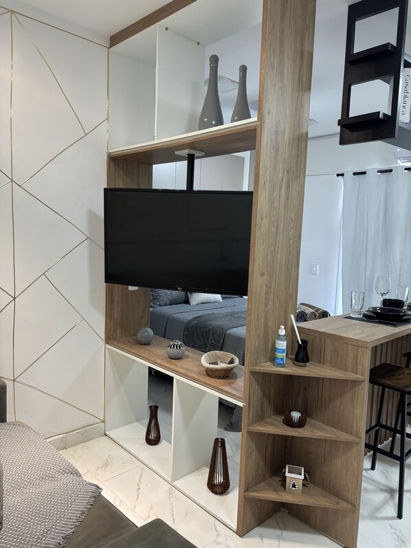 1 bedroom, desk, iron/ironing board, free WiFi