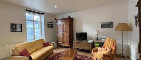 Apartment | Living area