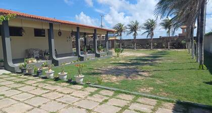 Spacious 4-bedroom house in amazing Caponga with WiFi