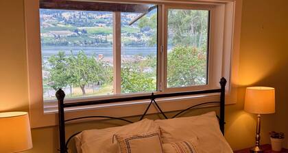 Guest Suite with Lake View | Walking distance to Wood Lake