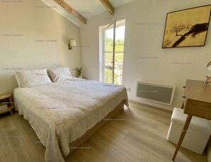 2 bedrooms, desk, free WiFi